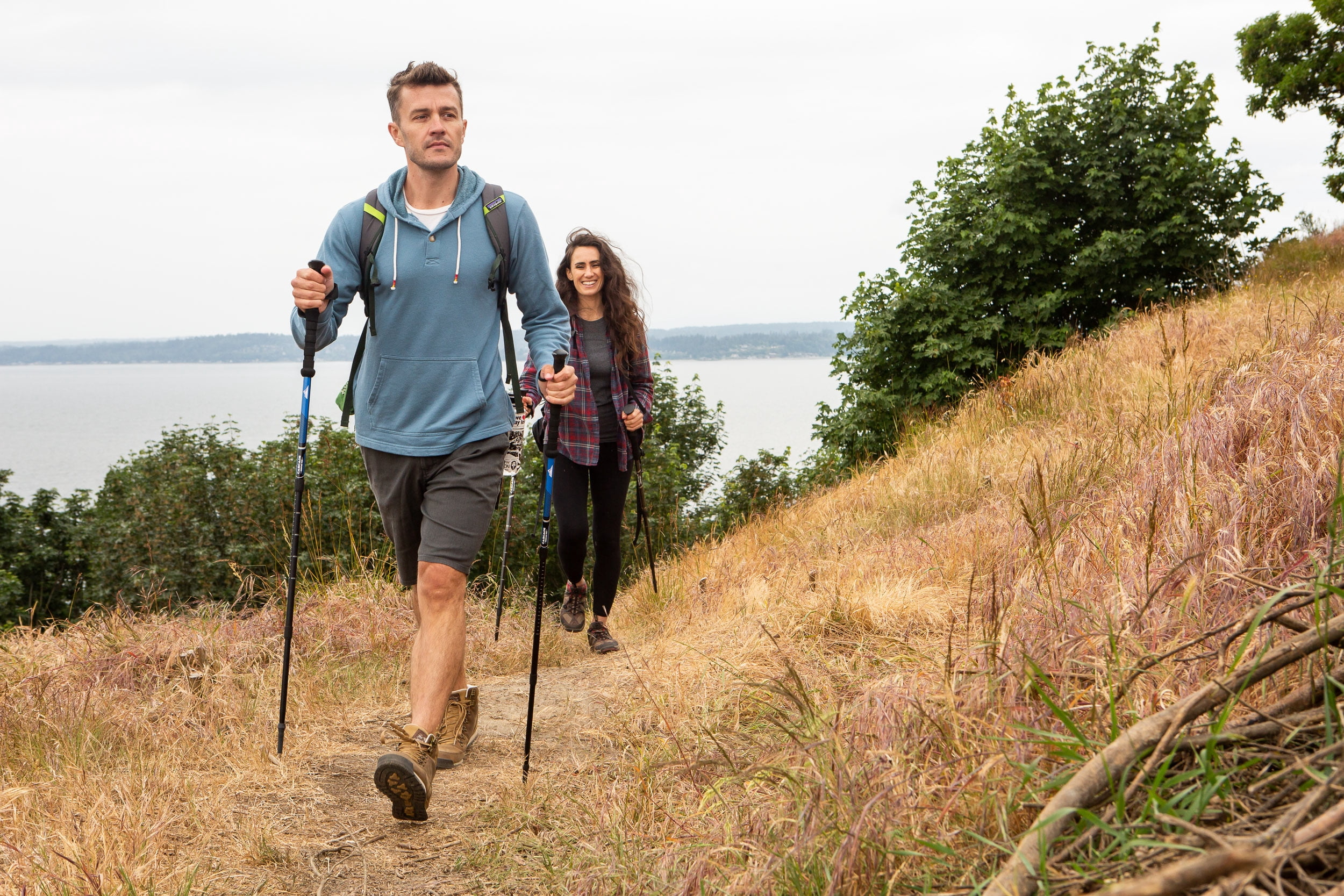 Cascade Mountain Tech Aircraft-Grade Aluminum Anti-Shock Twist Lock Trekking Poles, Length 26"-54" - Image 5